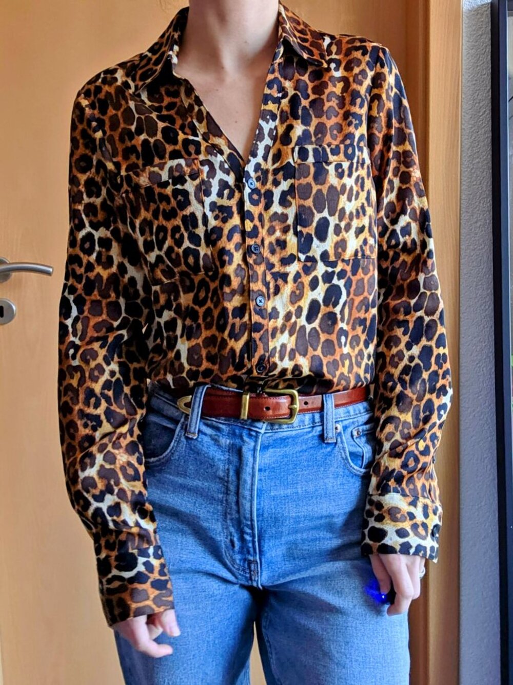 Express The Portofino Shirt Slim Fit Button Down Long Sleeve Top Cheetah Size XS - Picture 9 of 16